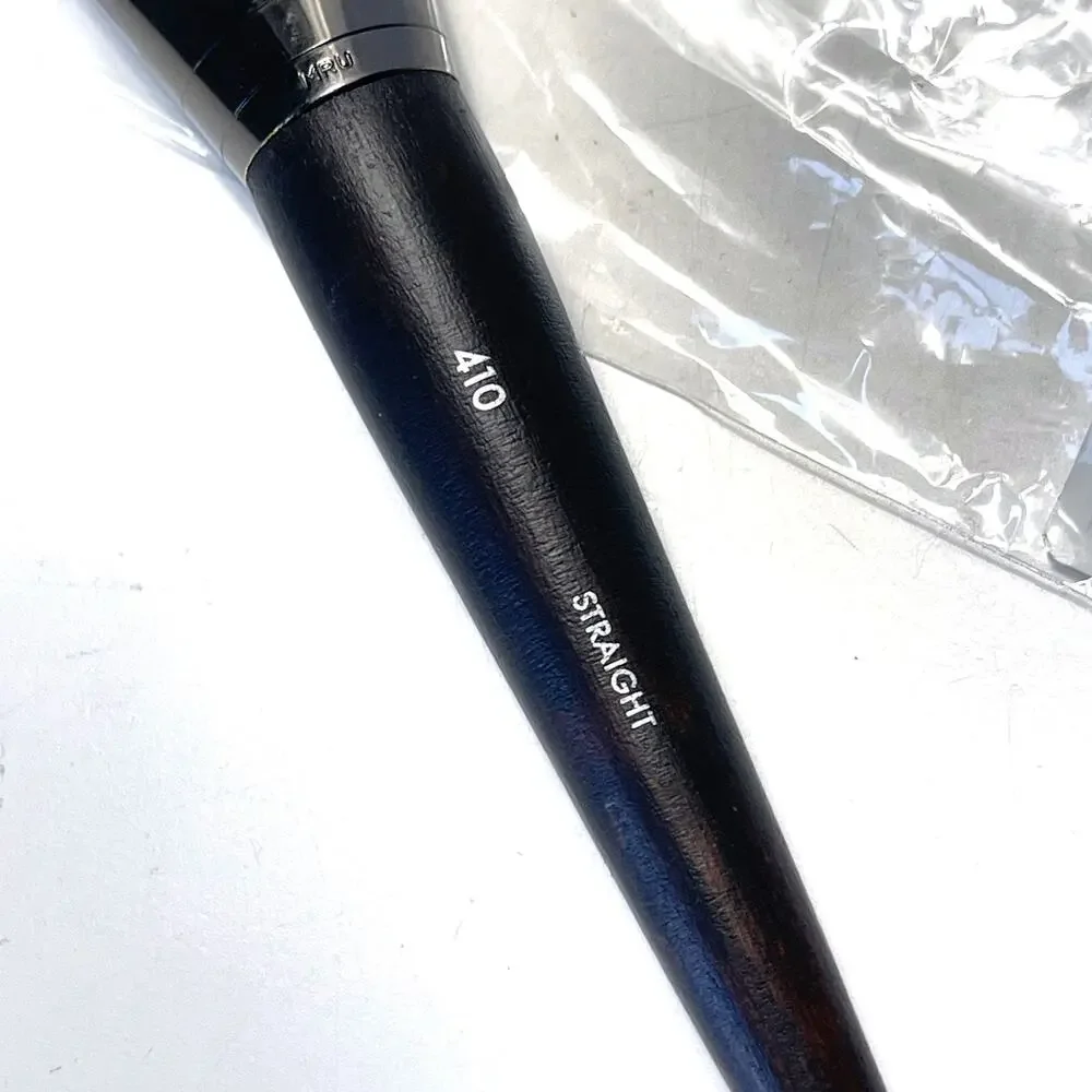 MAKE UP FOR EVER New Body Foundation Brush Medium 410 Straight